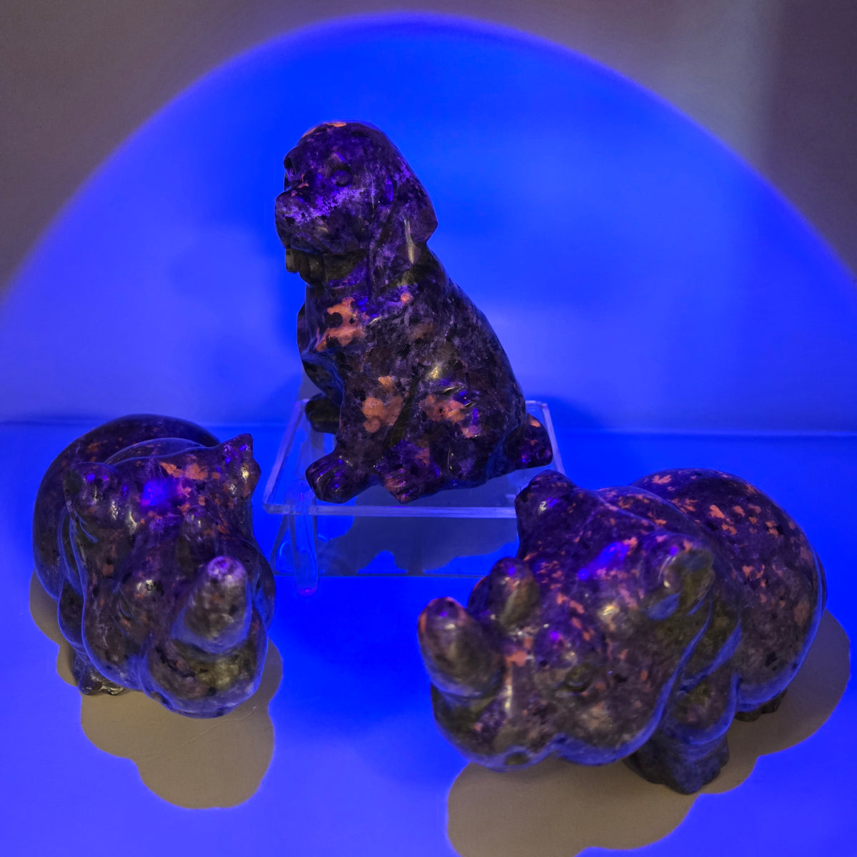 Natural Florescent Yooperlight Animal Carvings