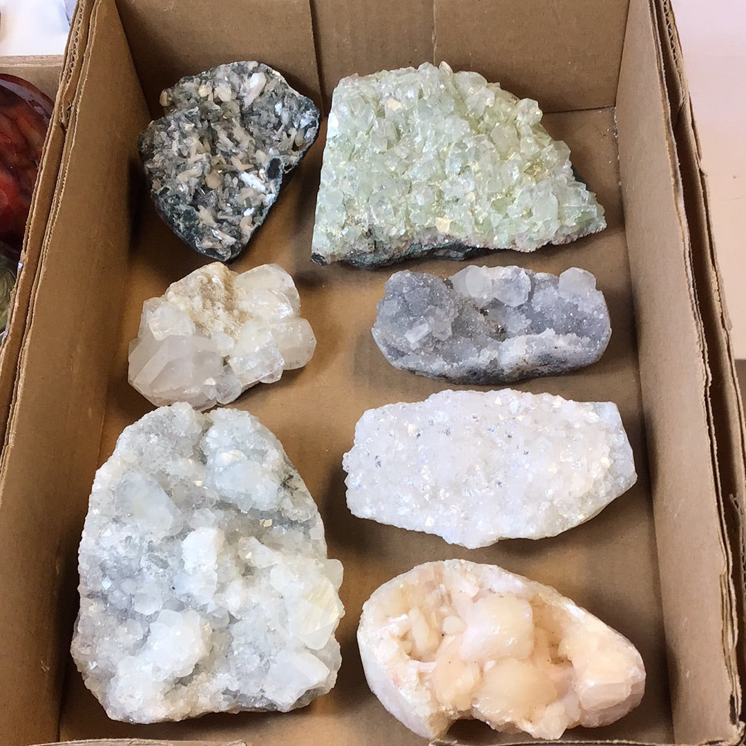 Large Mixed Zeolites Flat