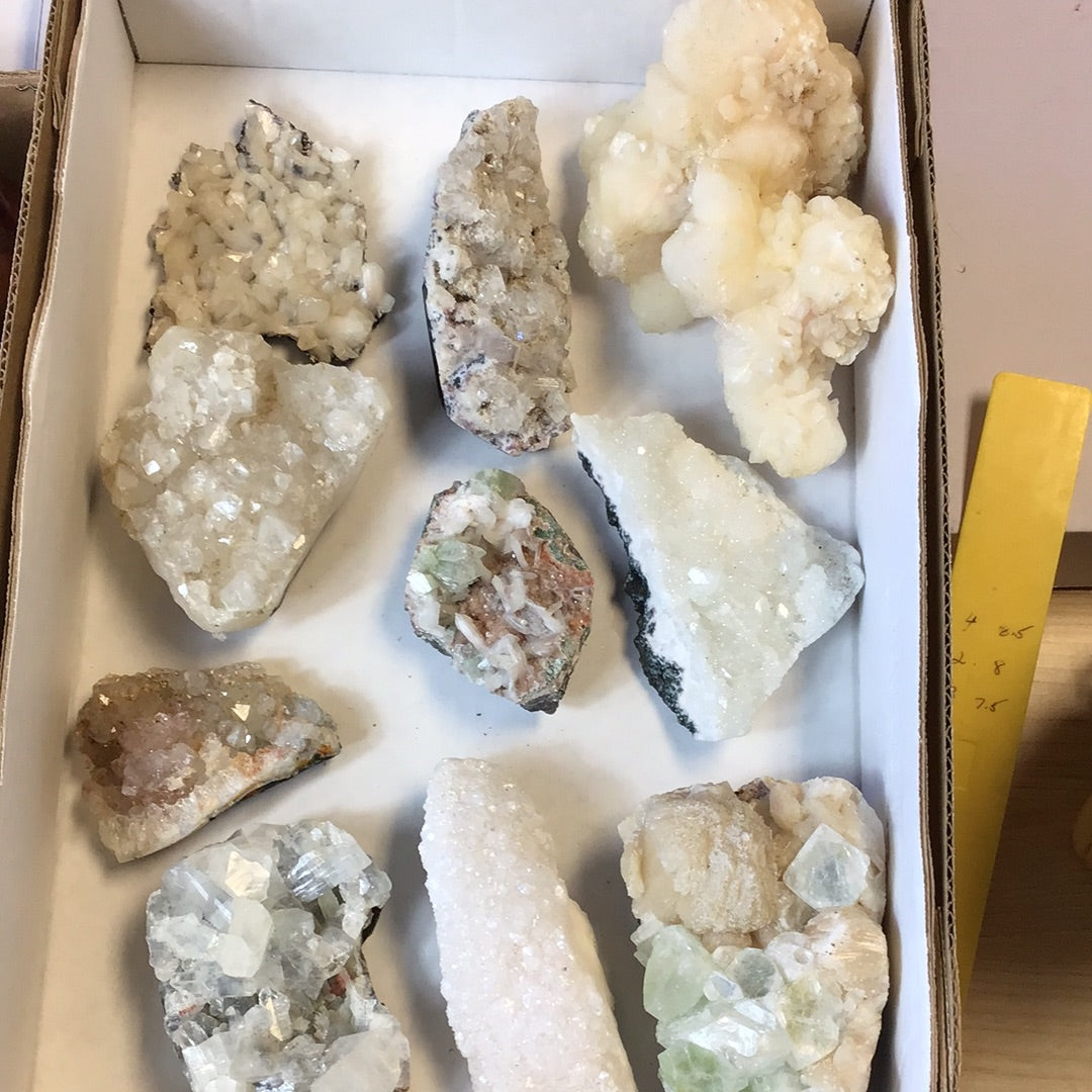 Large Mixed Zeolites Flat