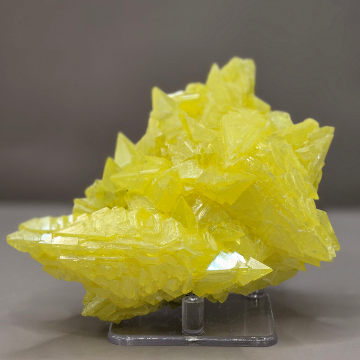 Natural Sulfer (Lab Grown)