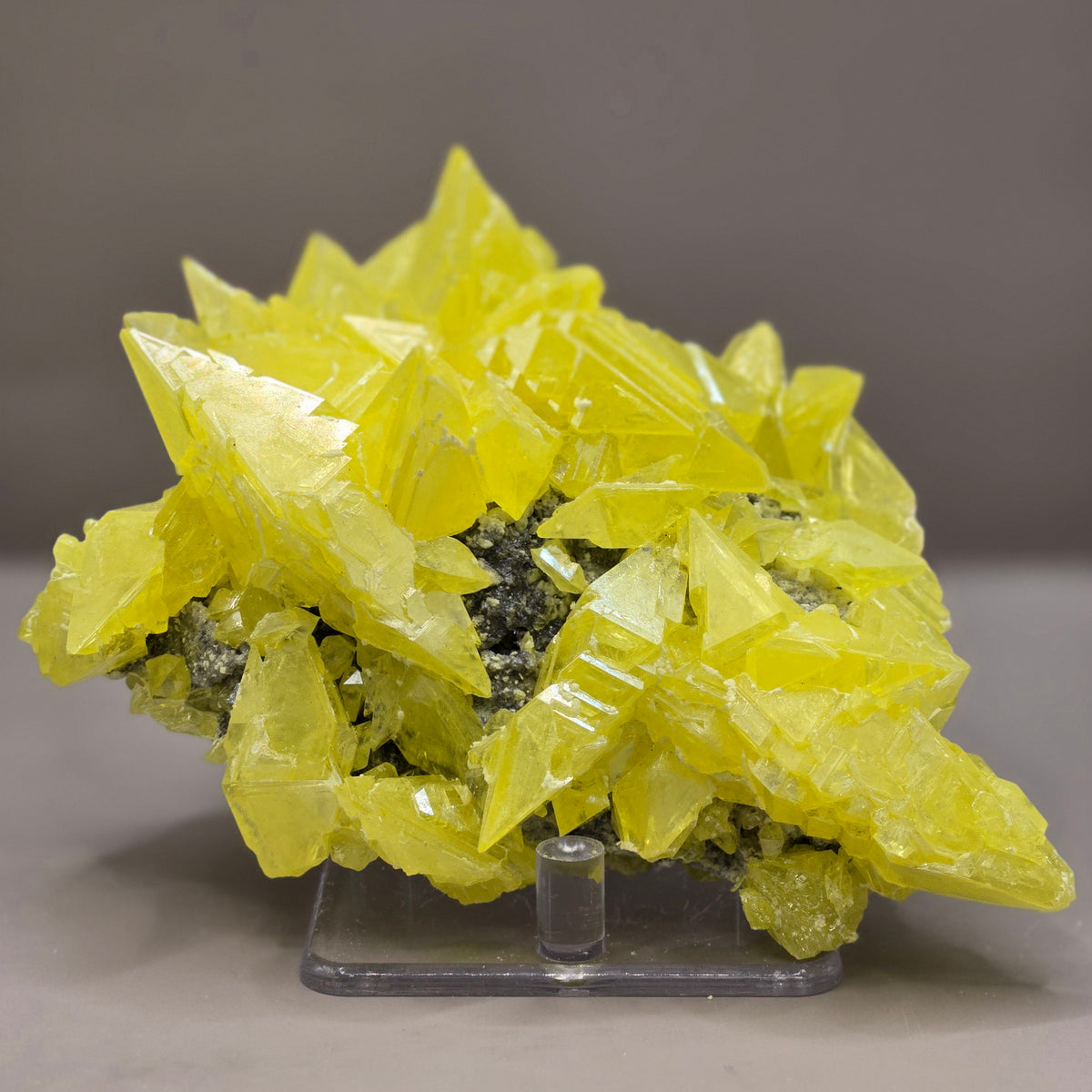 Natural Sulfer (Lab Grown)