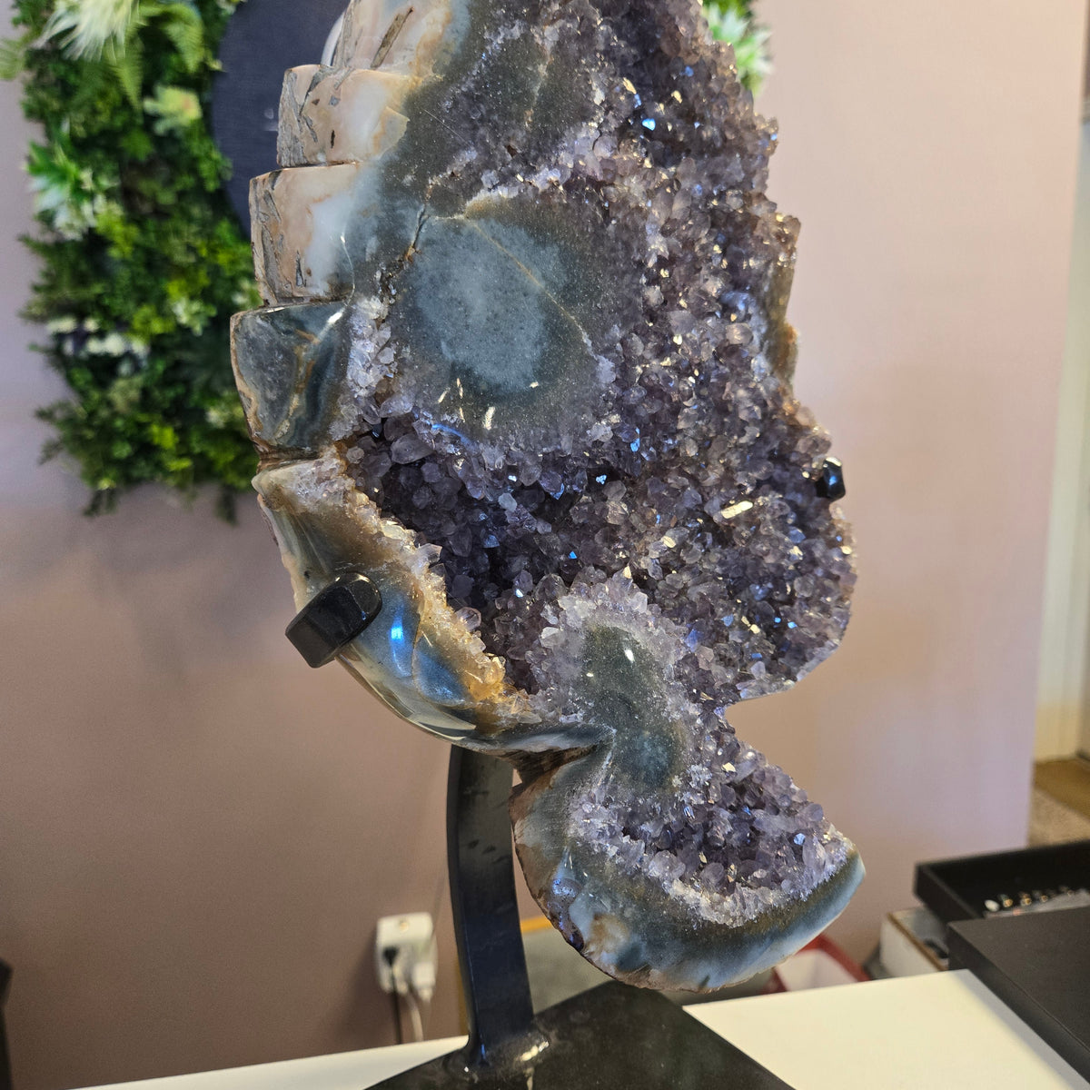 Amethyst agate leaf