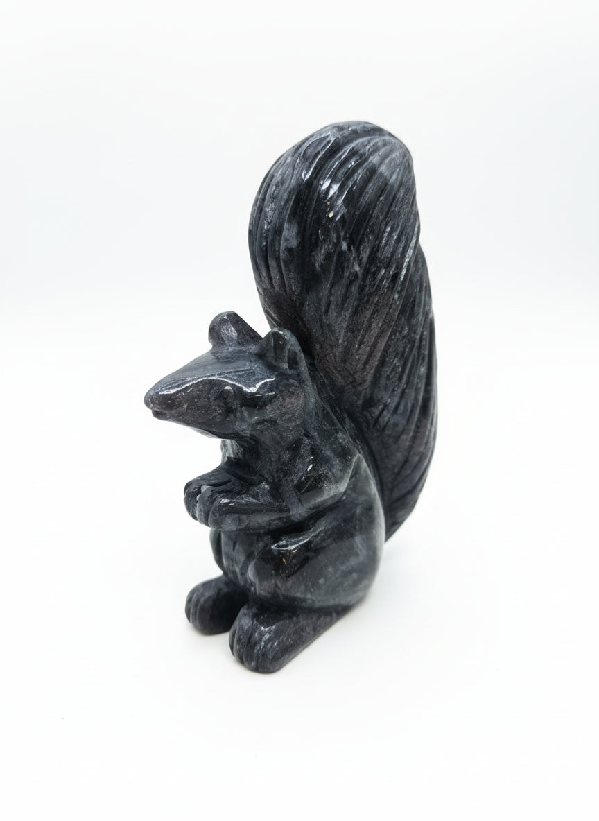 Squirrel Carving – [Choose Material: Garnet, Ocean Jasper, or Agate]