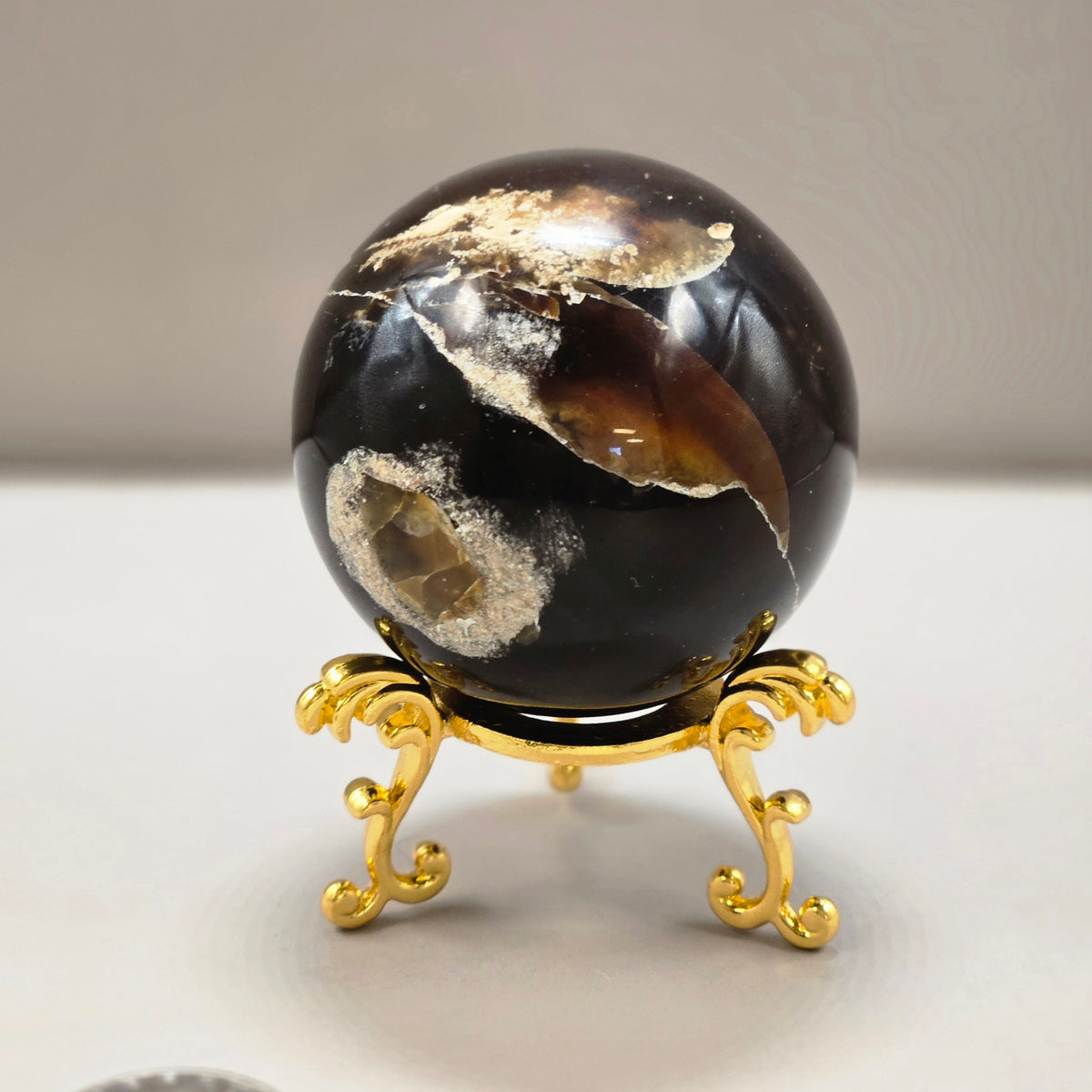 Amber Sphere