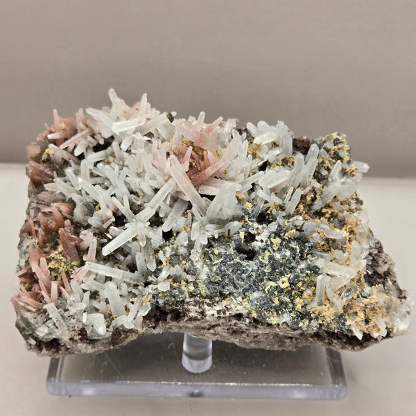 Red Quartz with Epidote (Peru)