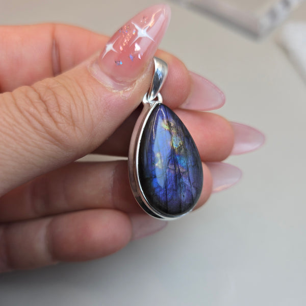 Purple Fire Labradorite Pendants